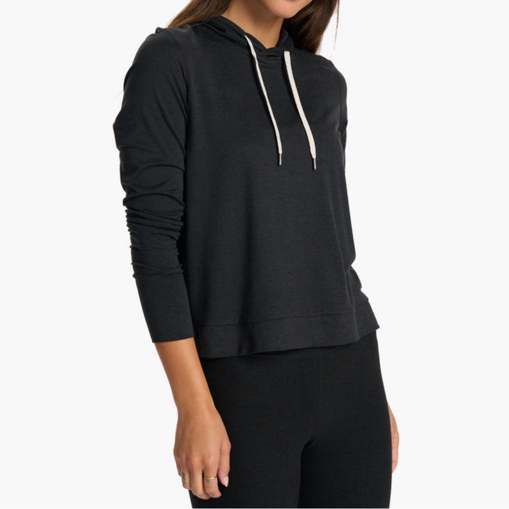 Halo Essential Hoodie, Black-Medium
Women's DreamKnit™ Hoodie